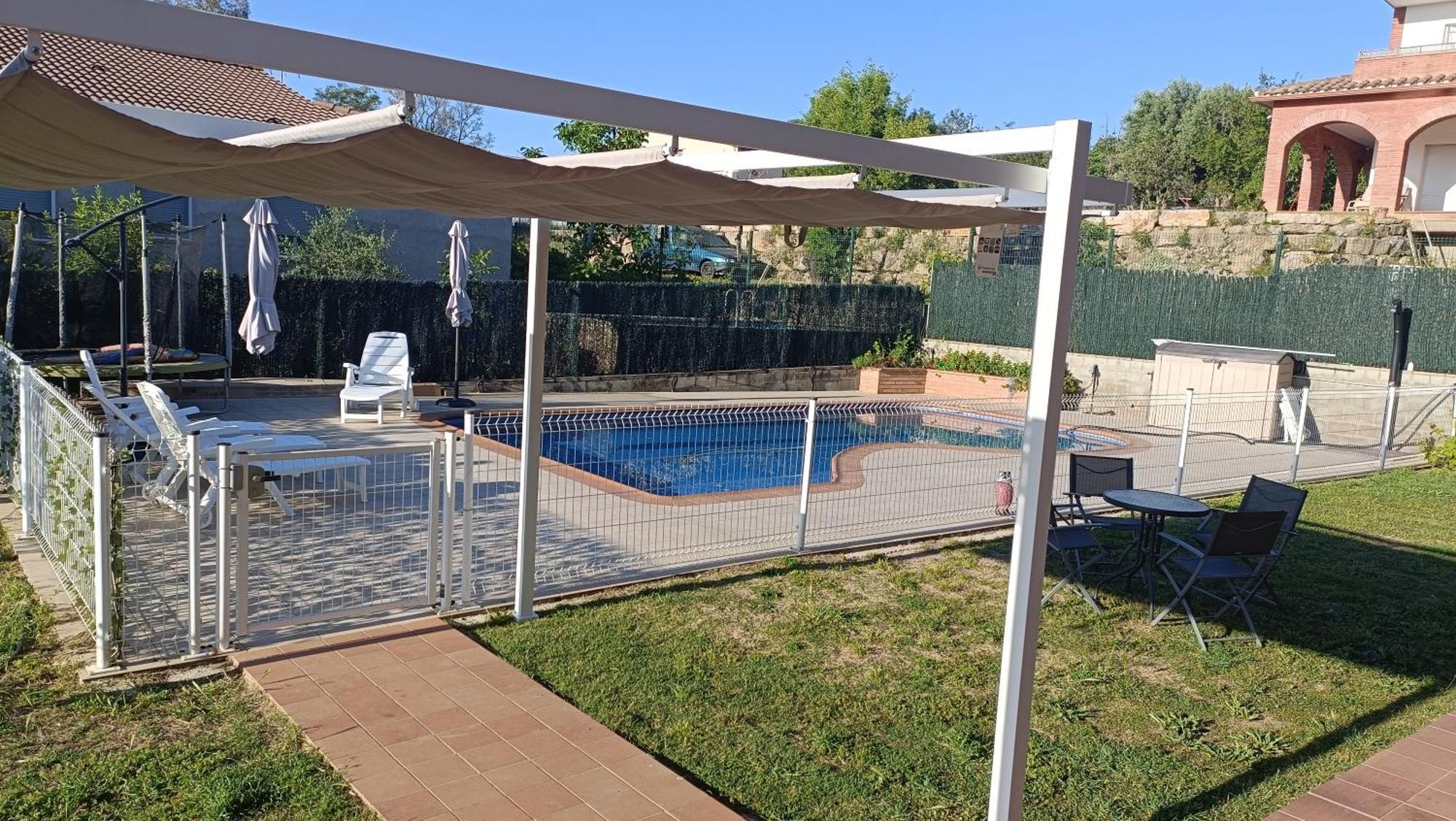 Casa Con Jardin Y Piscina Privada. Villa Santa Eulalia de Ronsaná Exteriör bild